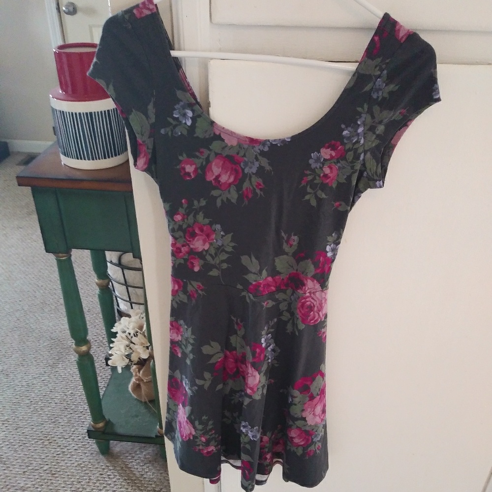 American eagle floral dress nwt sz s/p